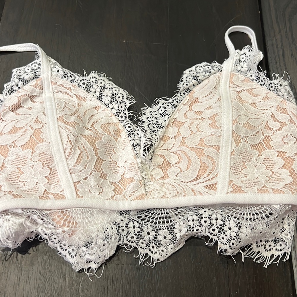 Alt b lace bra top